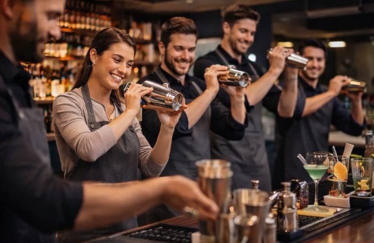 Une formation barman 100 % pratique